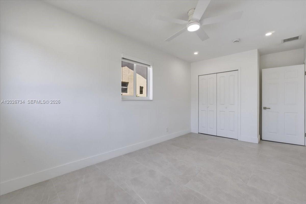 266 Southwest 6th Street Dania Beach, FL 33004 - Photo 17 of 37 a view of an empty room