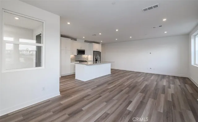 $3,600 | 1715 West Bushell Street, Anaheim, CA 92805