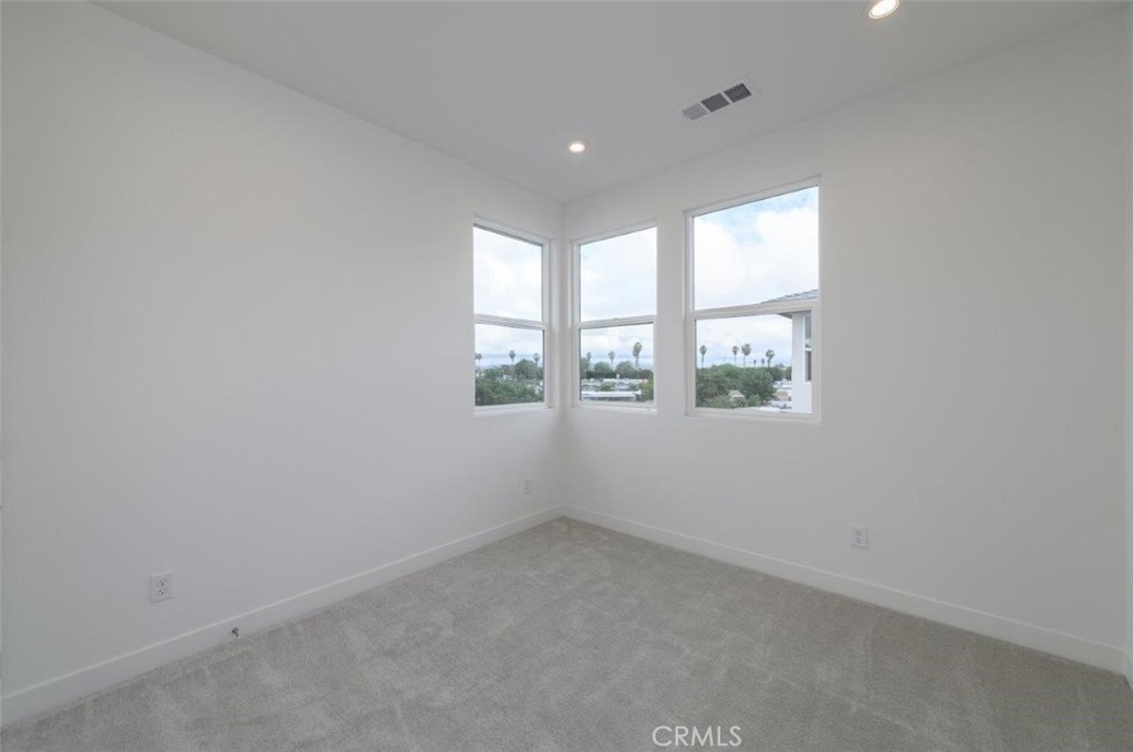 1715 West Bushell Street Anaheim, CA 92805 - Photo 19 of 33