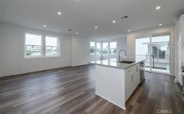 $3,600 | 1715 West Bushell Street, Anaheim, CA 92805