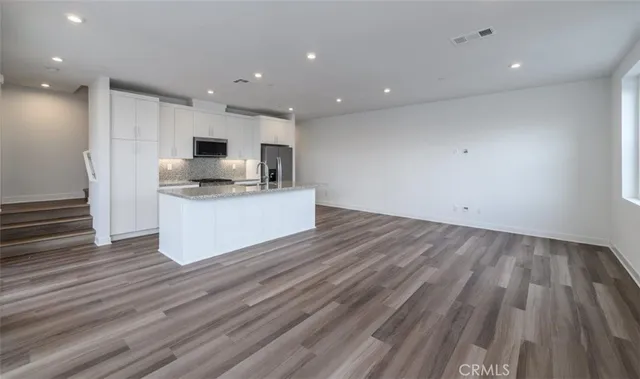 $3,600 | 1715 West Bushell Street, Anaheim, CA 92805