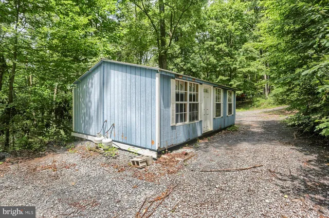 a big yard with lots of green space