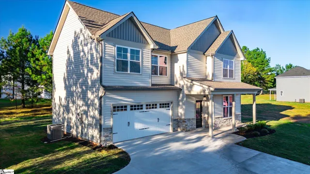 $300,000 | 621 Bethlehem Ridge Road, Pickens, SC 29671