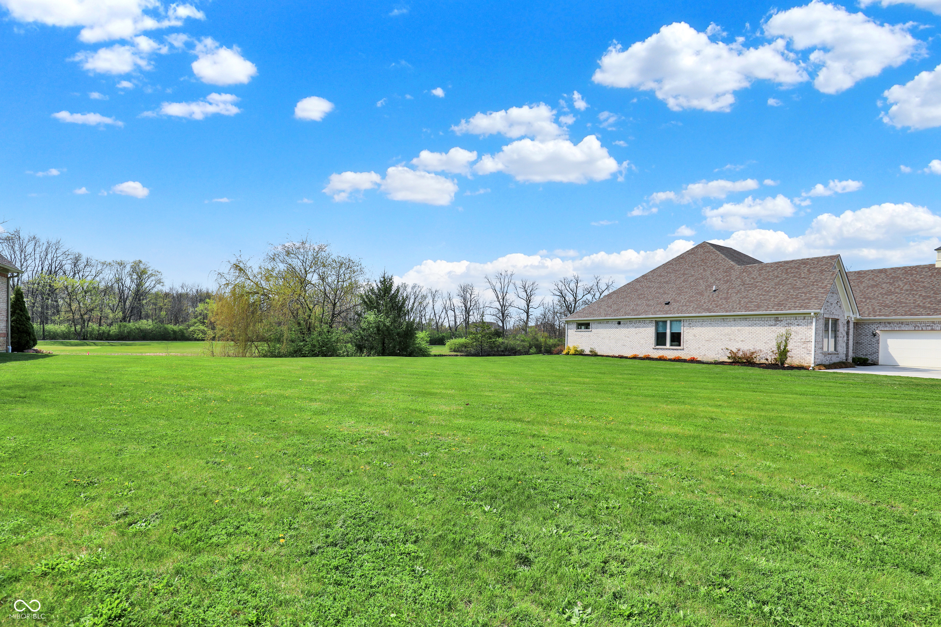 11995 Edgefield Dr Circle Fishers, IN 46037 - Photo 15 of 16