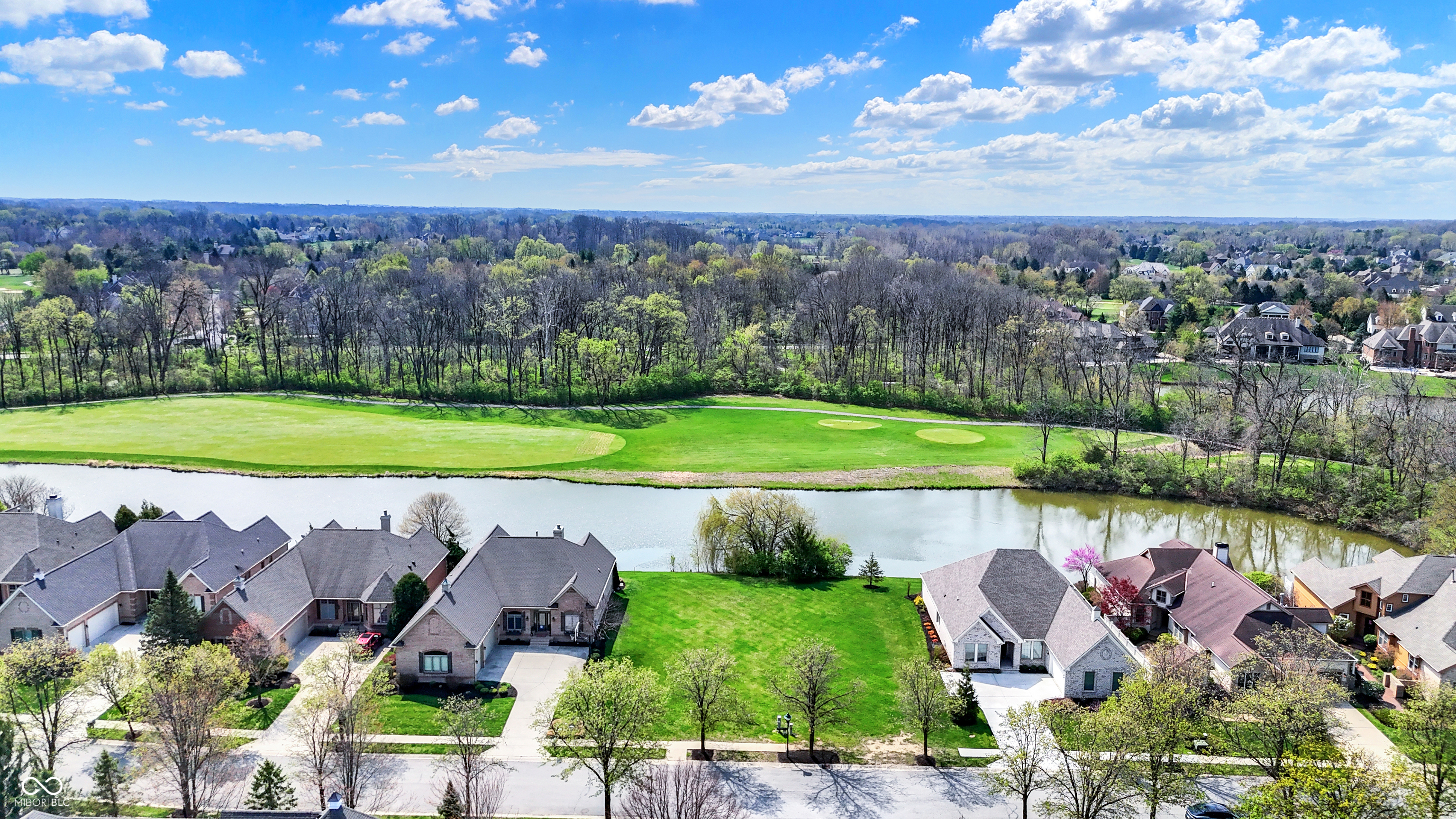 11995 Edgefield Dr Circle Fishers, IN 46037 - Photo 10 of 16