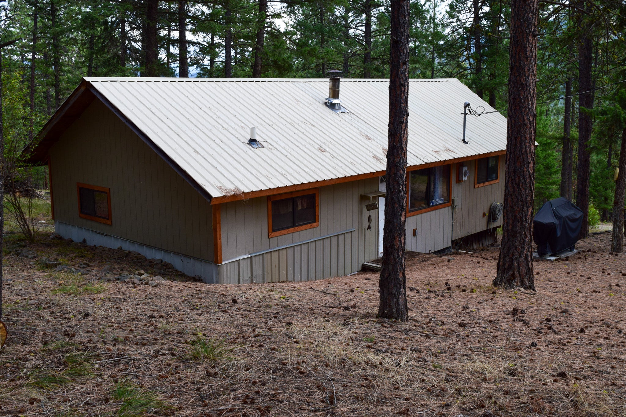 15384 Rosco Road Alberton, MT 59820 - Photo 1 of 28 Gallery Image 1