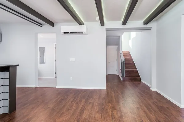 $339,900 | 1233 Highway 160, Danville, KS 67036