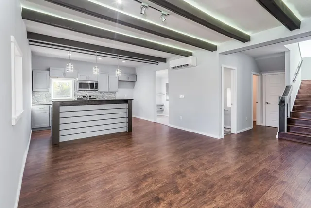 $339,900 | 1233 Highway 160, Danville, KS 67036