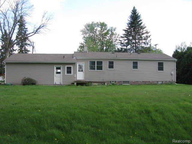 16739 27 Mile Road Ray, MI 48096 - Photo 21 of 25 Back View