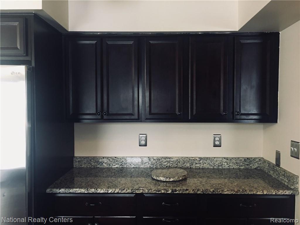 2922 North Lake George Road Dryden, MI 48428 - Photo 11 of 64 Service/Butler's Pantry; Plenty of Cabinet Space
