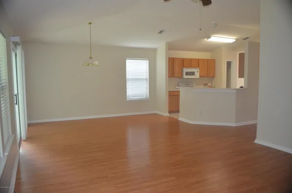 $1,975 | 545 Prosperity Lake Drive, St. Augustine, FL 32092