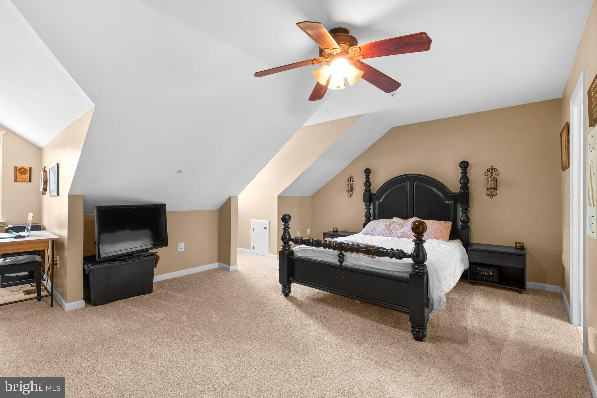 8727 Spring Brook Way Odenton, MD 21113 - Photo 15 of 39 Gallery Image 15