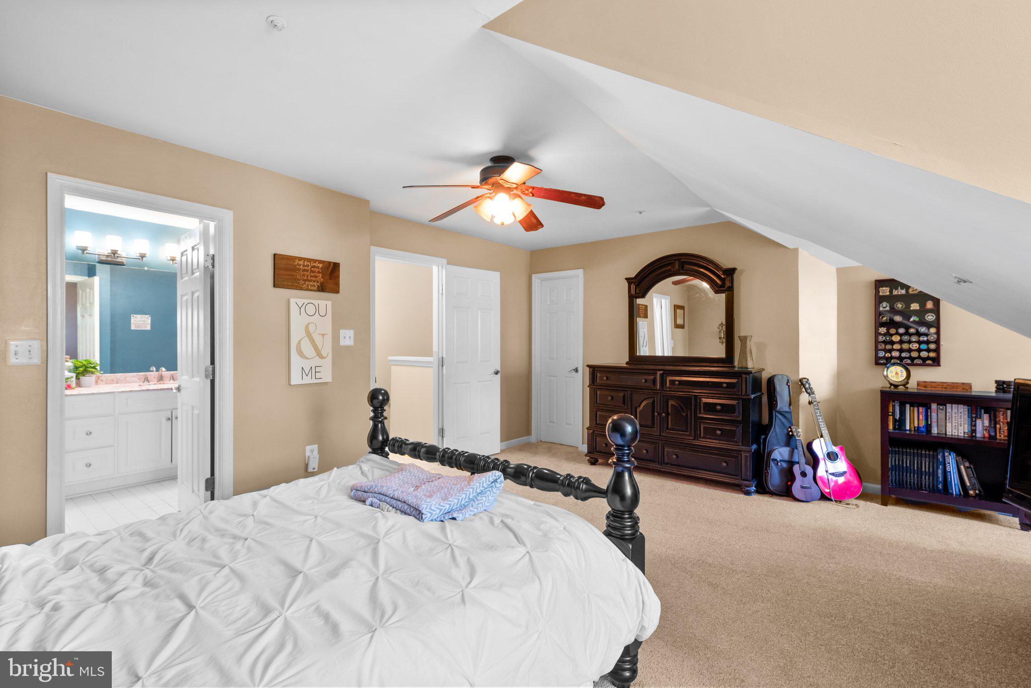 8727 Spring Brook Way Odenton, MD 21113 - Photo 16 of 39 Gallery Image 16