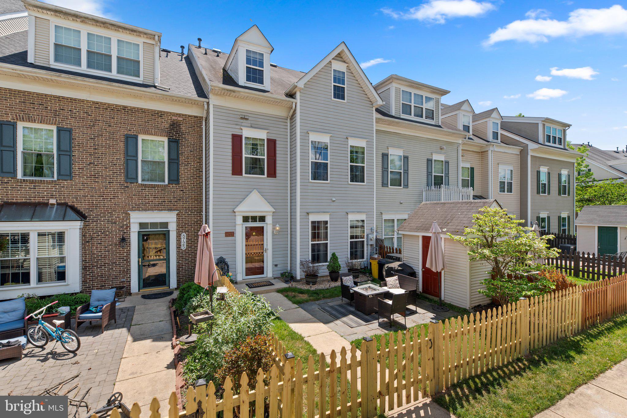8727 Spring Brook Way Odenton, MD 21113 - Photo 2 of 39 Gallery Image 2