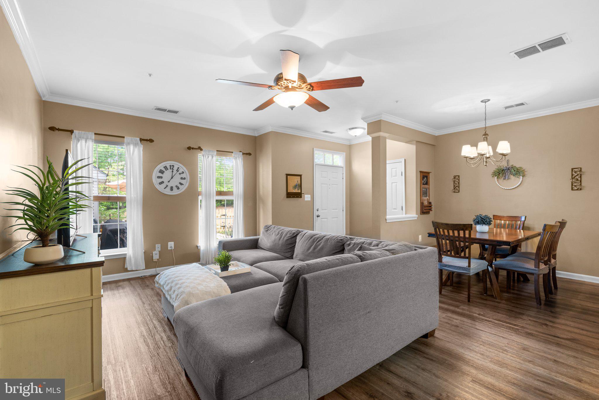 8727 Spring Brook Way Odenton, MD 21113 - Photo 5 of 39 Gallery Image 5