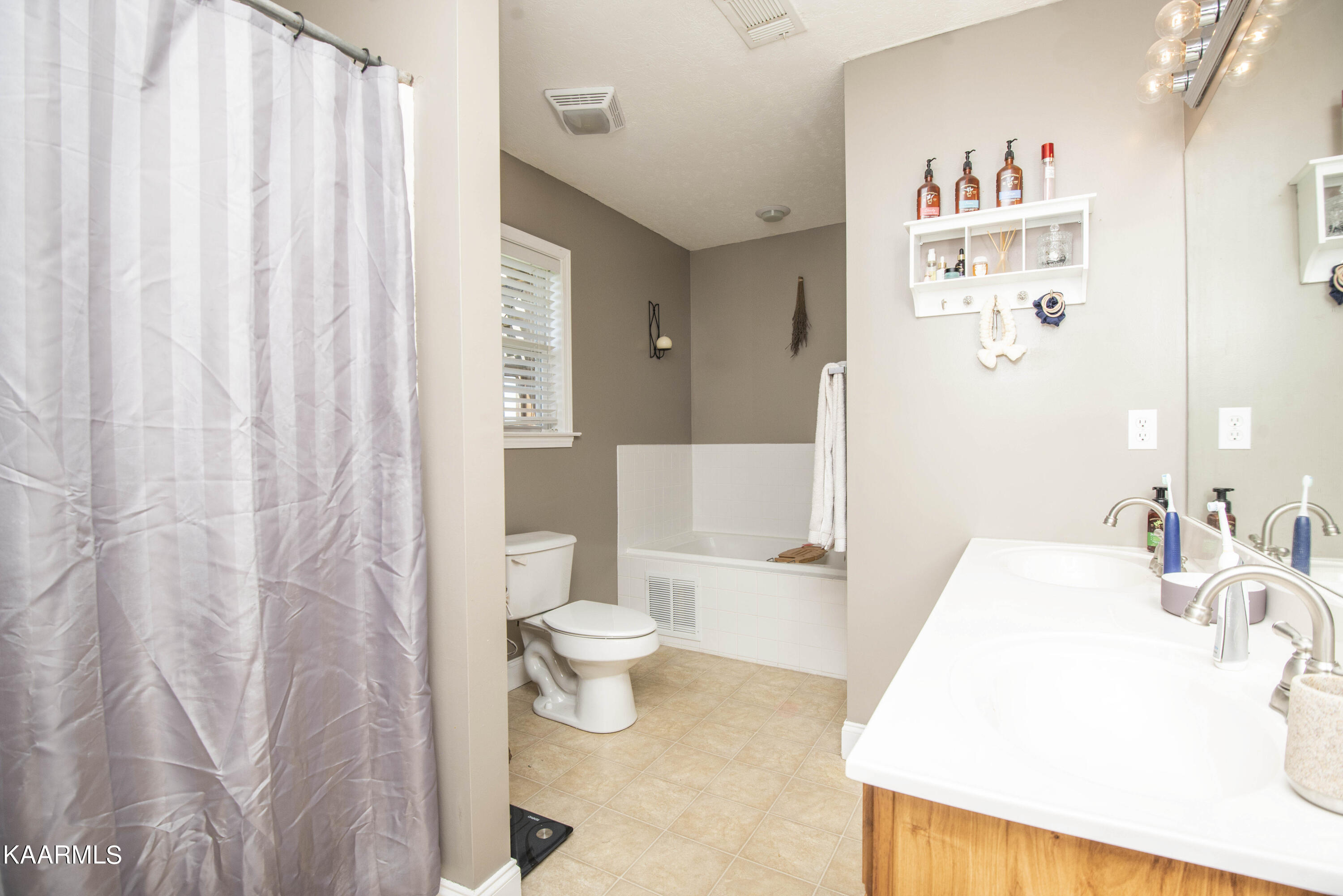 7009 Ghiradelli Road Knoxville, TN 37918 - Photo 25 of 38 25