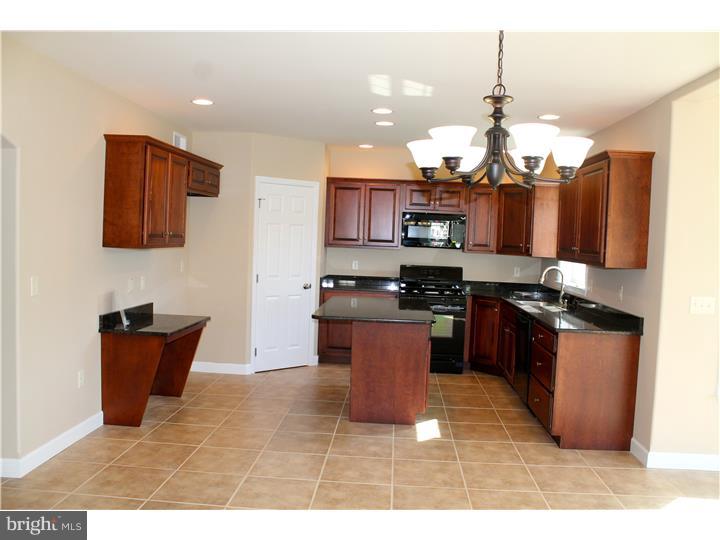 660 Ebersole Road Reading, PA 19605 - Photo 3 of 13 Gallery Image 3