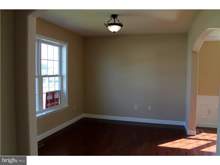 660 Ebersole Road Reading, PA 19605 - Photo 7 of 13 Gallery Image 7