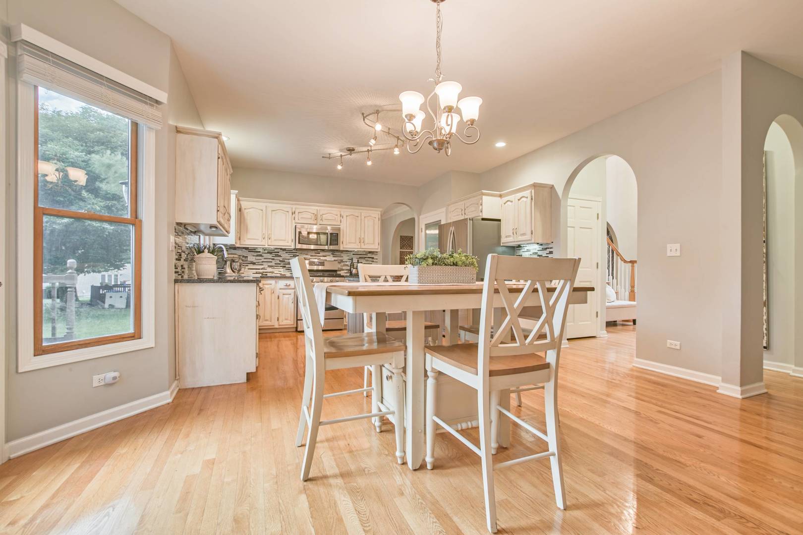 574 Lewis Road Geneva, IL 60134 - Photo 8 of 25