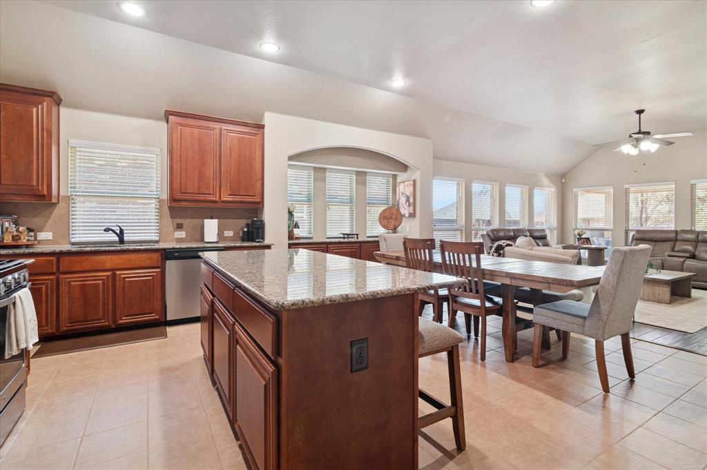 909 Calder Court Anna, TX 75409 - Photo 12 of 39