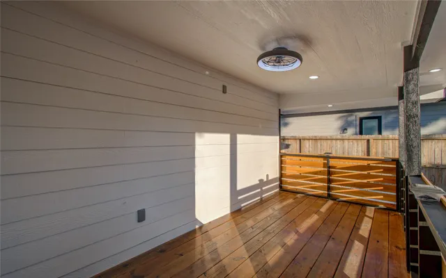 $1,899 | 3222 Berry Street, Houston, TX 77004