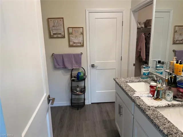 $2,500 | 2515 Southwest 2nd Terrace, Cape Coral, FL 33991