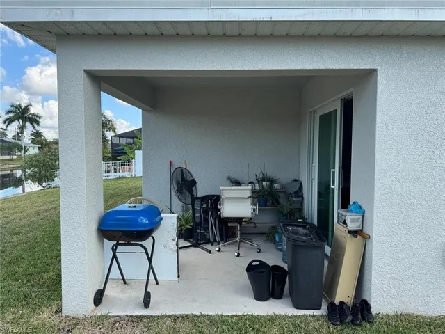 $2,500 | 2515 Southwest 2nd Terrace, Cape Coral, FL 33991