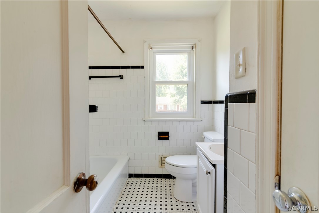 1704 Lyndover Road Richmond, VA 23222 - Photo 15 of 25