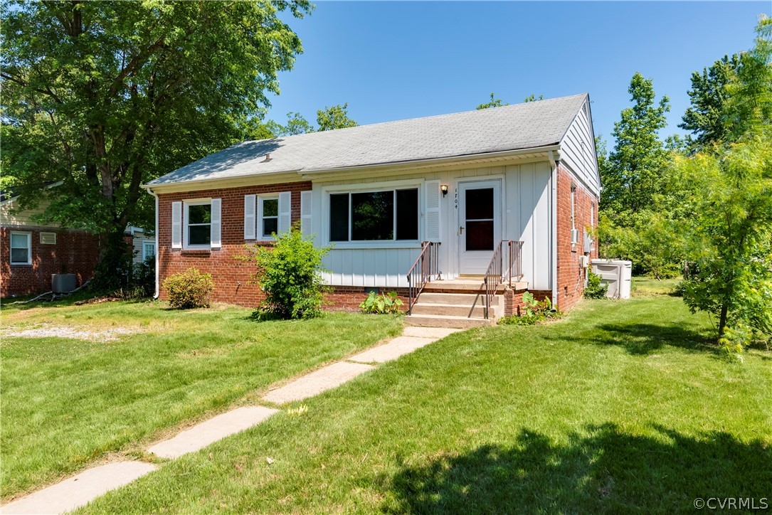 1704 Lyndover Road Richmond, VA 23222 - Photo 2 of 25