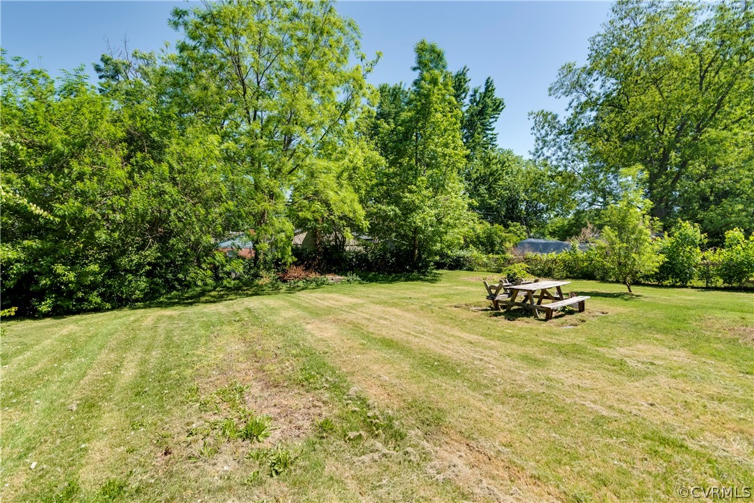 1704 Lyndover Road Richmond, VA 23222 - Photo 25 of 25