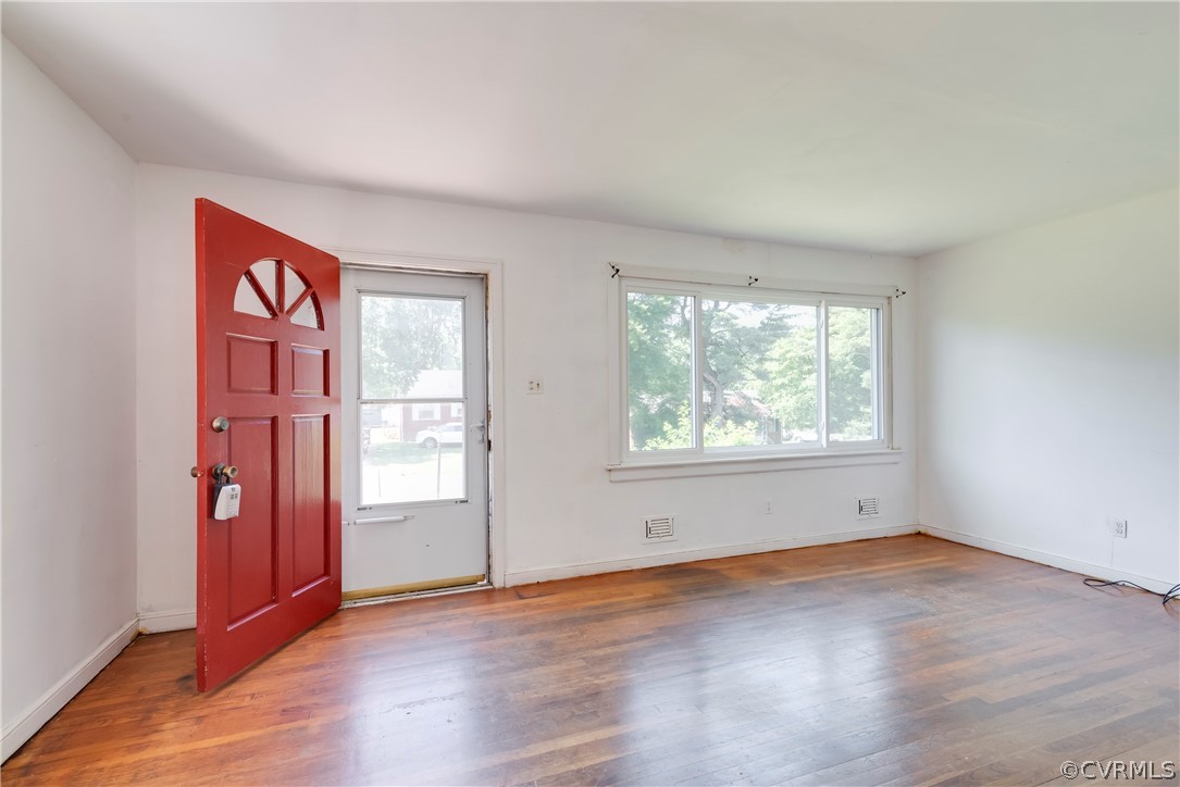 1704 Lyndover Road Richmond, VA 23222 - Photo 5 of 25