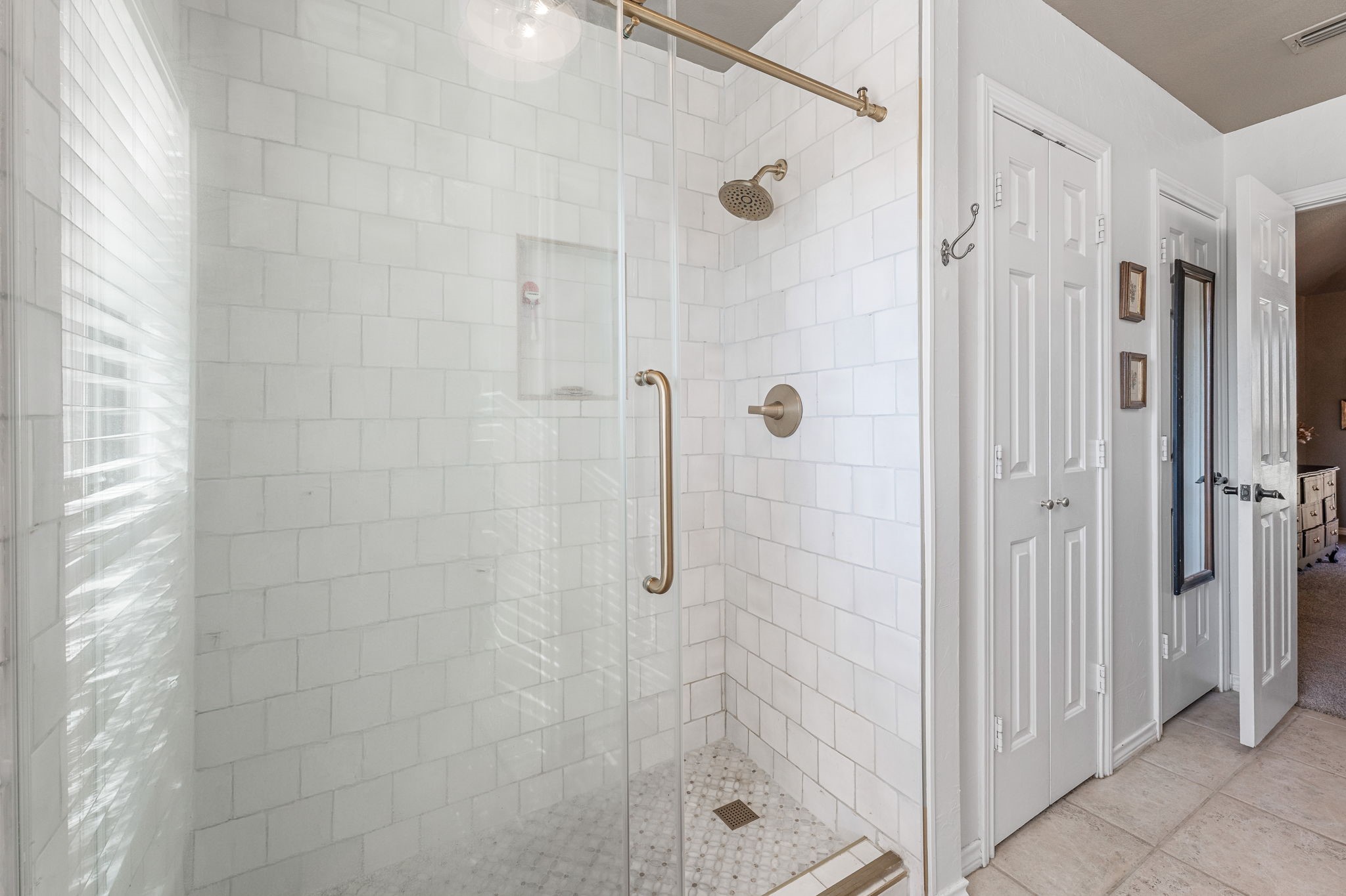 9617 Ravenswood Road Granbury, TX 76049 - Photo 18 of 50