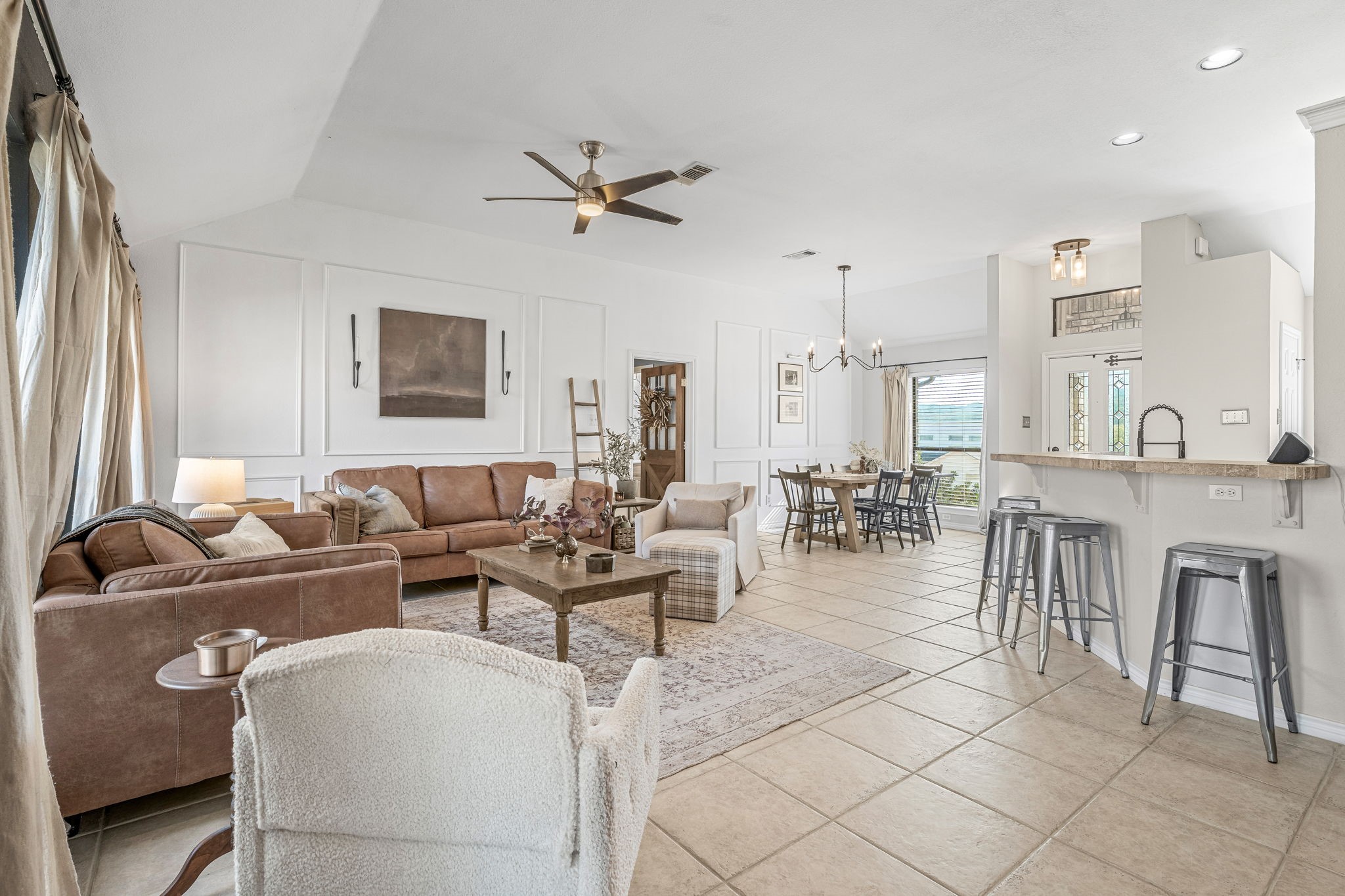 9617 Ravenswood Road Granbury, TX 76049 - Photo 9 of 50