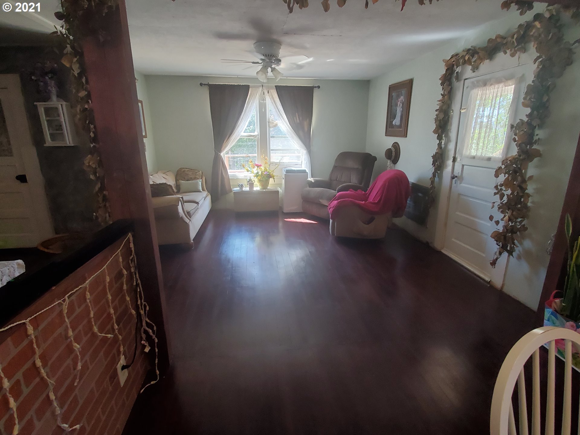 4341 Happy Valley Road Roseburg, OR 97471 - Photo 3 of 27