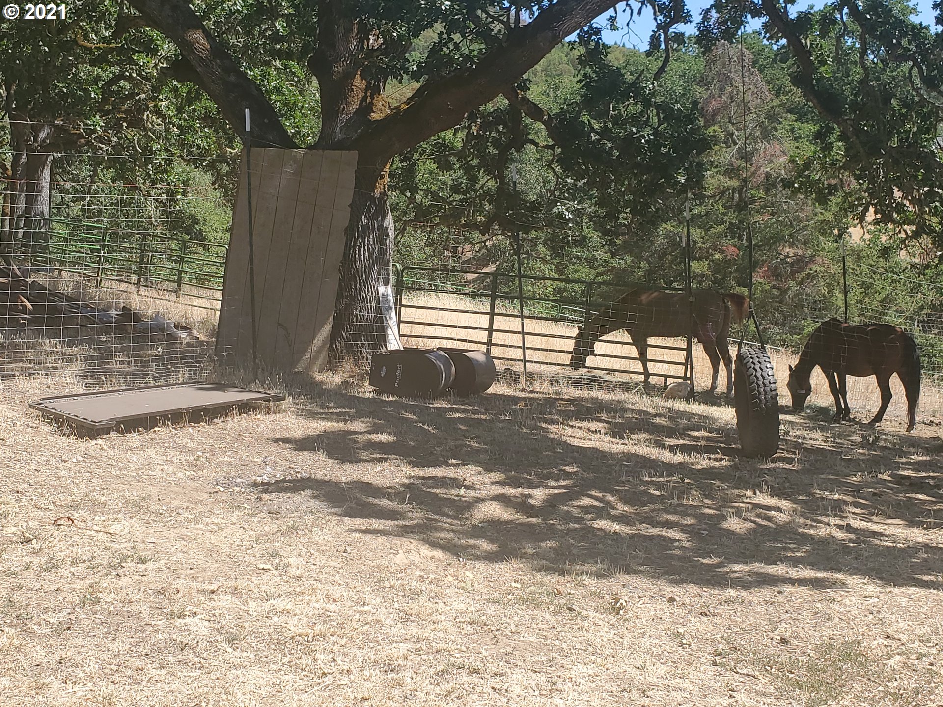 4341 Happy Valley Road Roseburg, OR 97471 - Photo 4 of 27