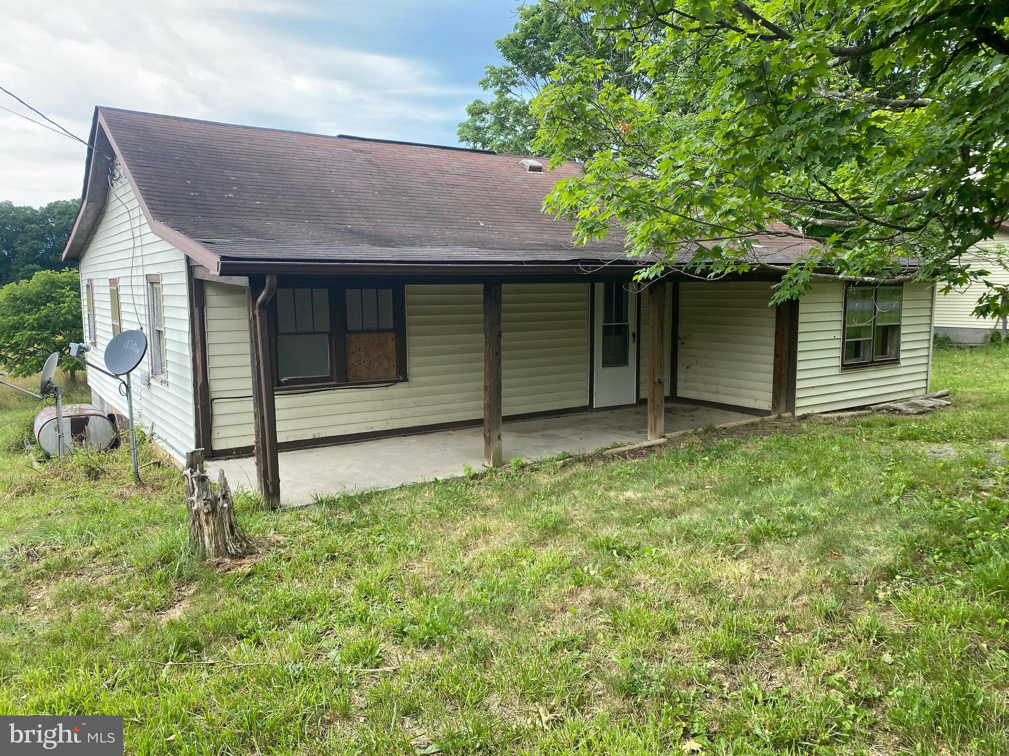 14622 Winchester Grade Road Berkeley Springs, WV 25411 - Photo 1 of 12