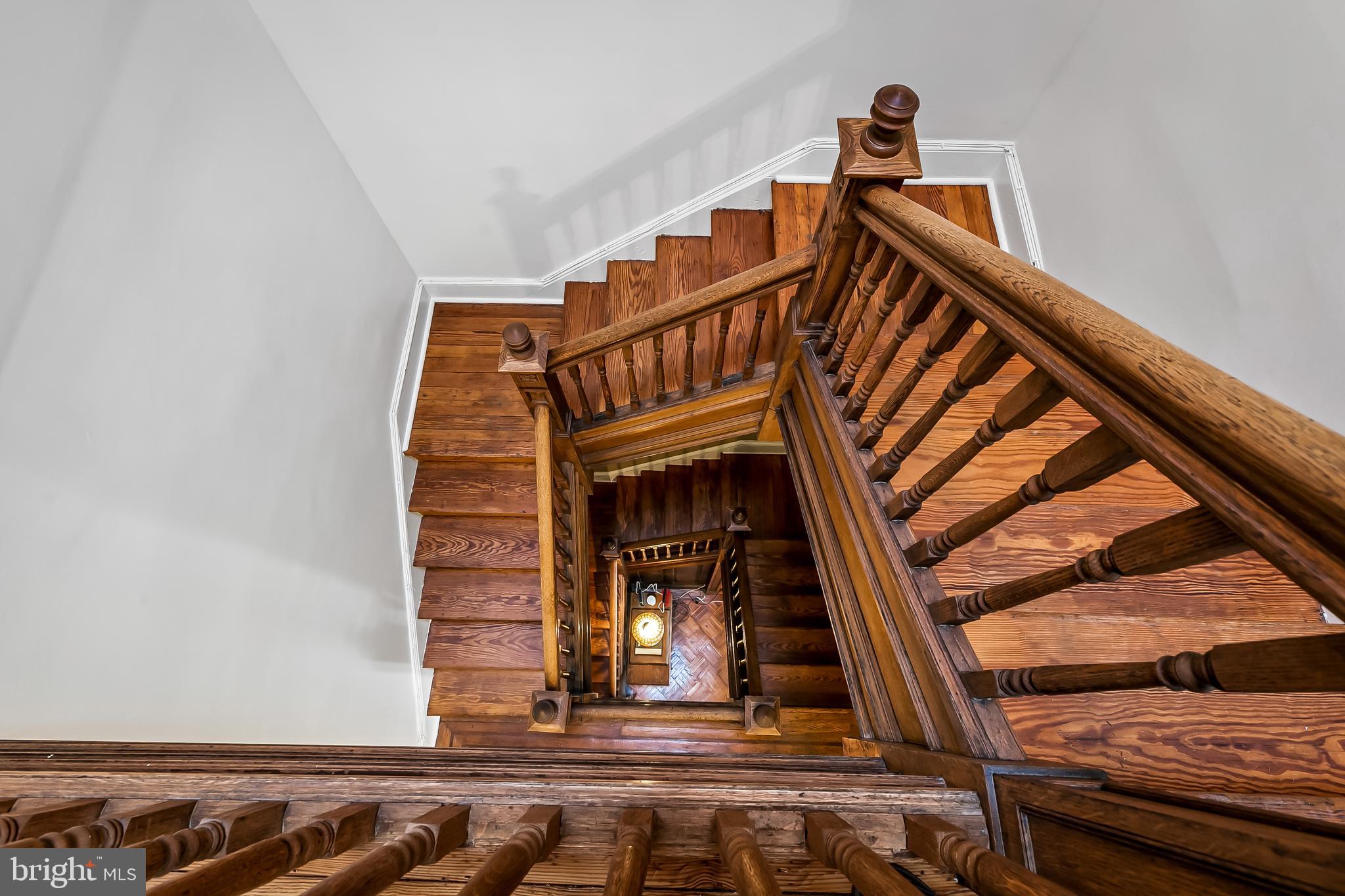 2243 Eutaw Place Baltimore, MD 21217 - Photo 40 of 54 a view of entryway with a front door