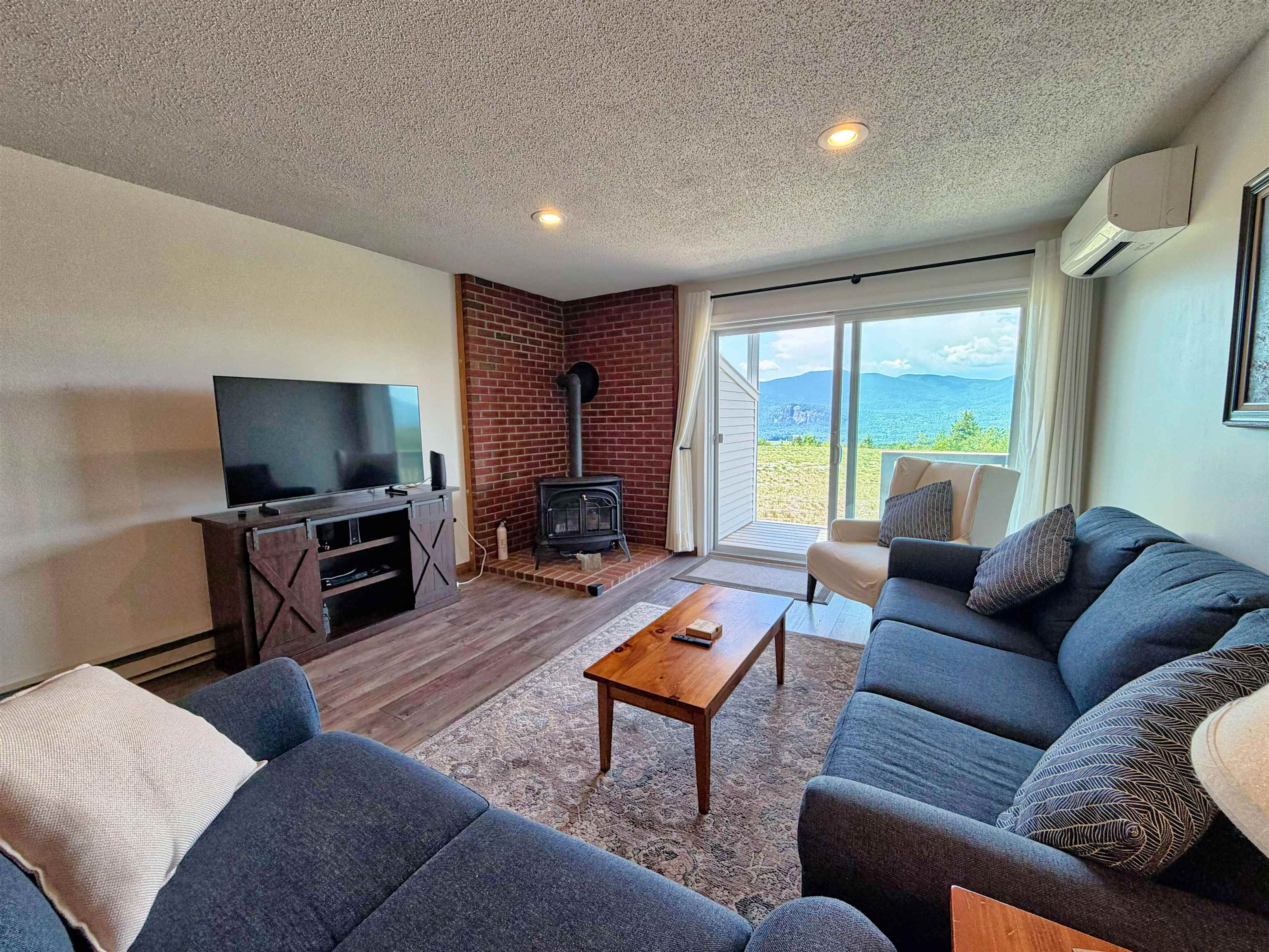 J82 Eagle Rdg Condo Road, Unit J82 Glen, NH 03838 - Photo 14 of 43 Gallery Image 14