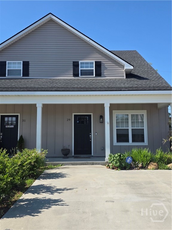 29 Travis Street Savannah, GA 31406 - Photo 3 of 34