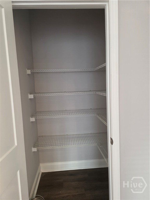 29 Travis Street Savannah, GA 31406 - Photo 7 of 34