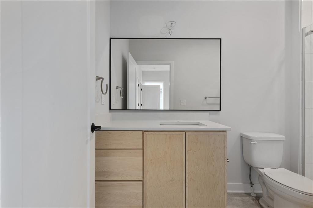 4521 Forest Avenue, Unit B Kansas City, MO 64110 - Photo 15 of 31 Gallery Image 15