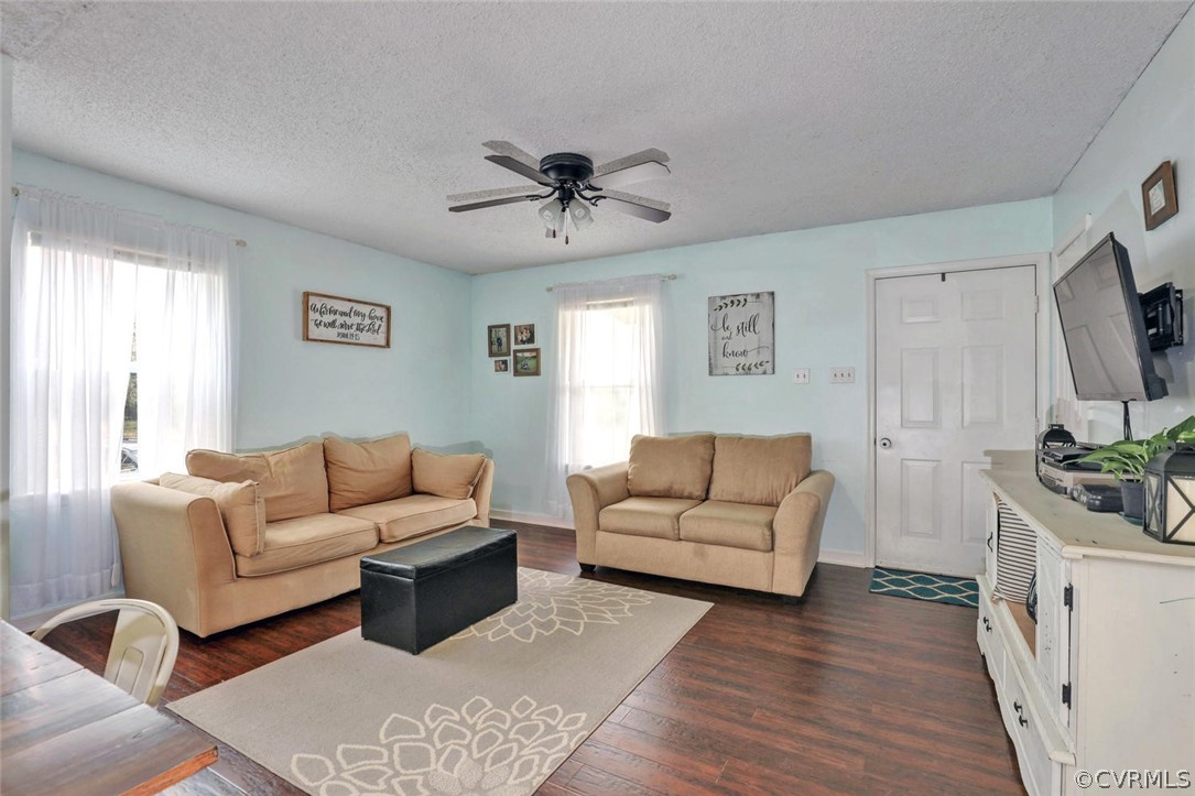 1808 Nichols Road Powhatan, VA 23139 - Photo 8 of 23 Gallery Image 8