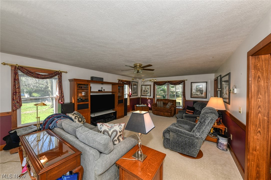 9235 Acme Road Wadsworth, OH 44281 - Photo 6 of 35 Gallery Image 6