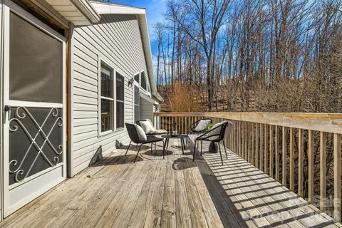 $535,000 | 269 Woodstock Drive, Burnsville, NC 28714