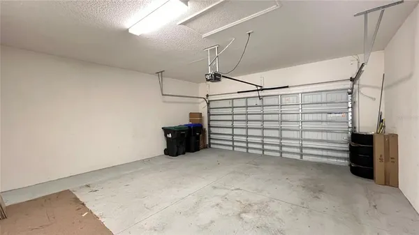 $2,900 | 13040 Overstreet Road, Windermere, FL 34786