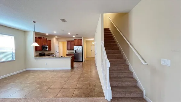 $2,900 | 13040 Overstreet Road, Windermere, FL 34786