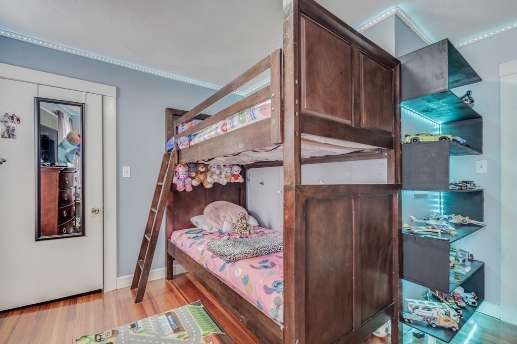 63 Eleanor Road Springfield, MA 01108 - Photo 8 of 32