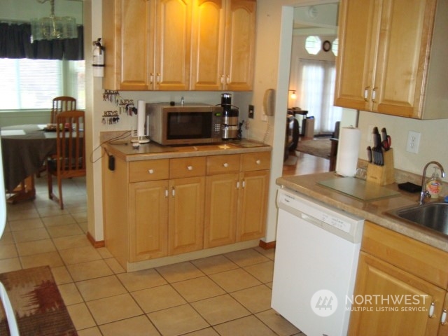 4050 Stohlton Road Southeast Port Orchard, WA 98366 - Photo 23 of 38 Gallery Image 23