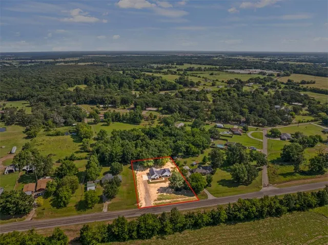 $299,900 | 1339 Hwy 67, Mount Vernon, TX 75457