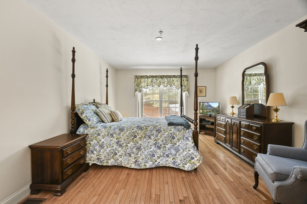 69 Clipper Way, Unit 69 Newburyport, MA 01950 - Photo 26 of 32